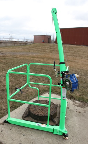 DBI SALA 8350352 Davit Guard Confined Space Manhole Guard System Assembles Easily With No Tools Required