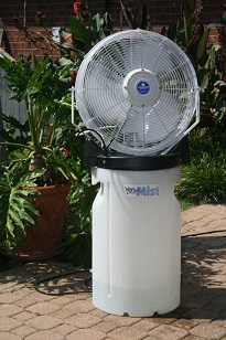 Schaefer Versa Mist PVM18C-B Features A 14 Gallon Tank And A 3 Speed Misting Fan