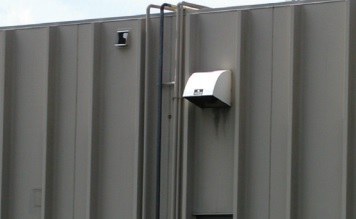 Schaefer FH-16 Has An Aerodynamic Design And Protects Your Fan From Prevailing Winds
