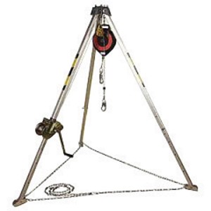 DBI/SALA Protecta Confined Space System (Includes 8' Aluminum Tripod, 50' Galvanized Winch, Pulley And 50' Galvanized Self-Retracting Lifeline) 